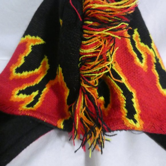GEORGE | one size | Fun Winter Hat With Flame Design and Mohawk | NWOT - Picture 4 of 11